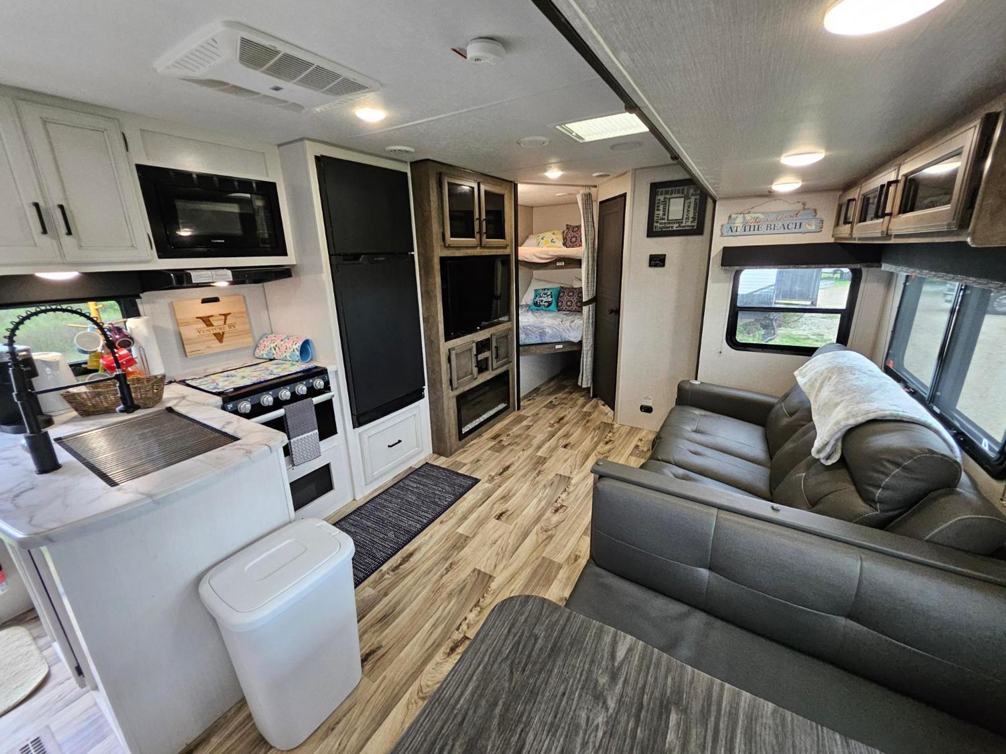 Hailey'S Beach-N-Bay Rv Resort Gilchrist Exterior photo